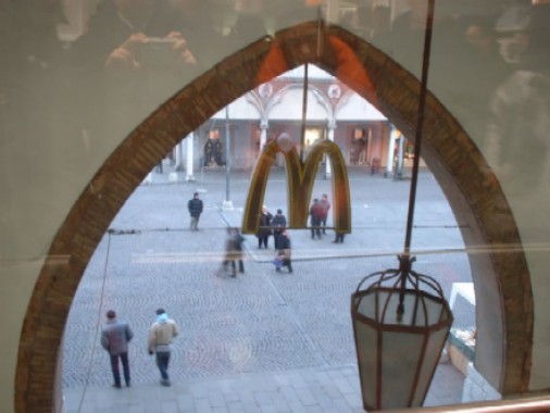 McDonald's, Ferrara
